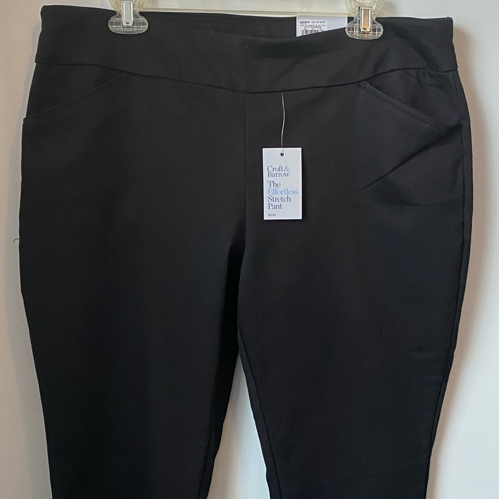 16P Short Croft & Barrow Straight Mid Rise pants